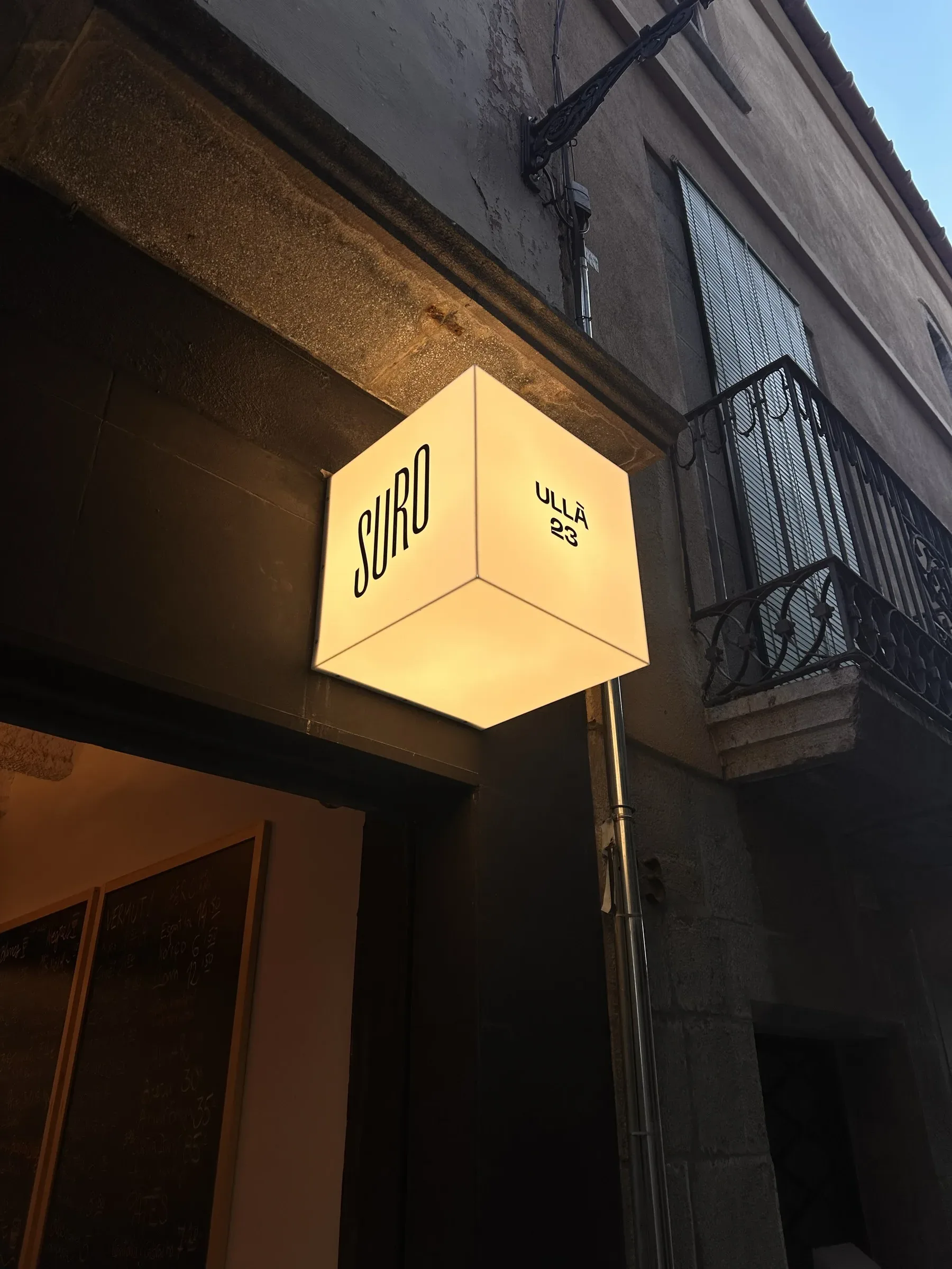SURO — lightbox on Ull&agrave; 23