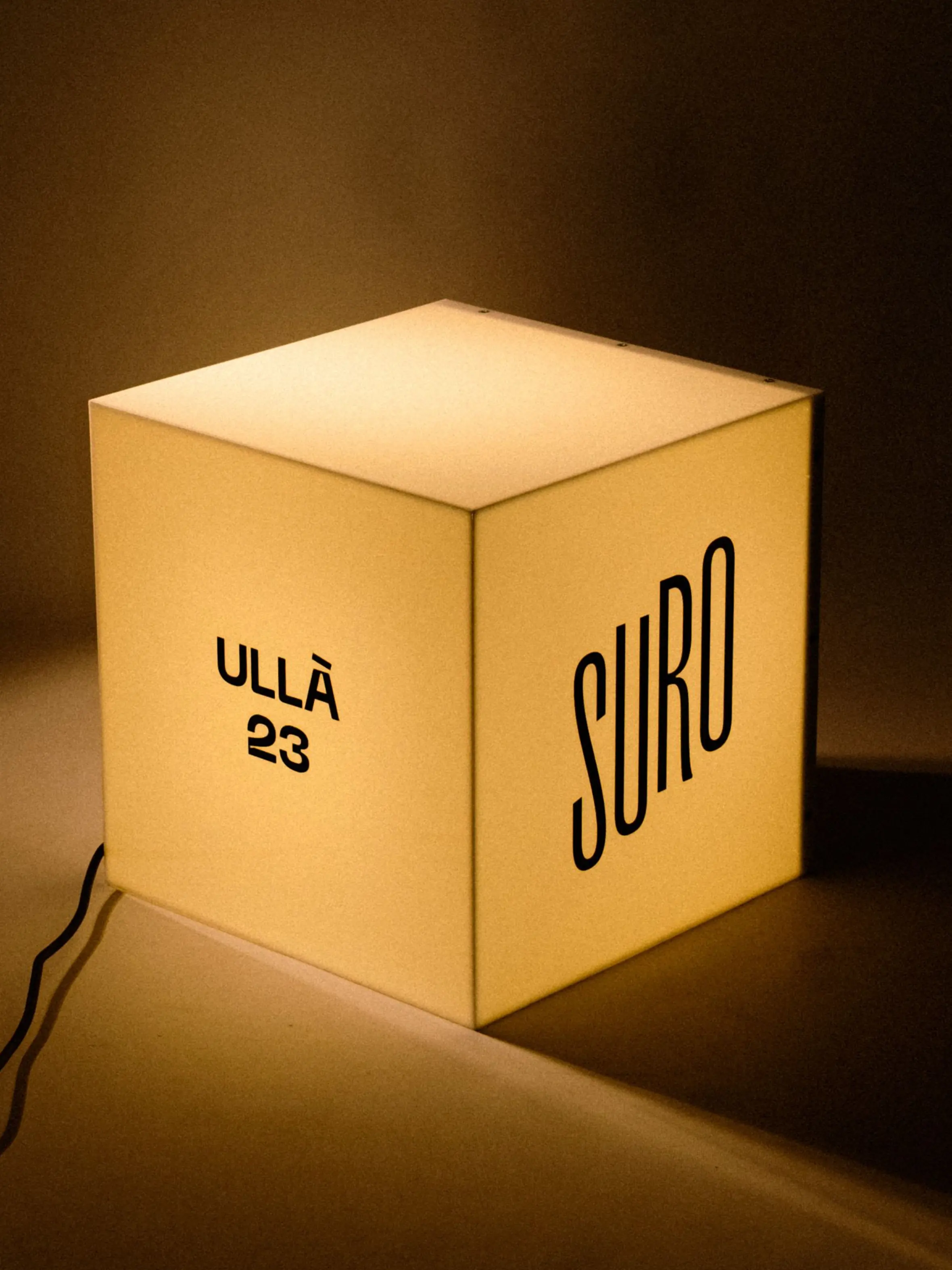 SURO — lightbox sign